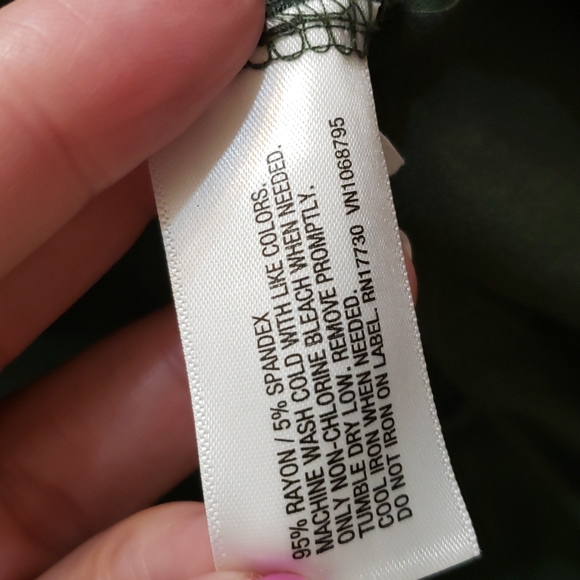 Forest green top - Picture 3 of 4